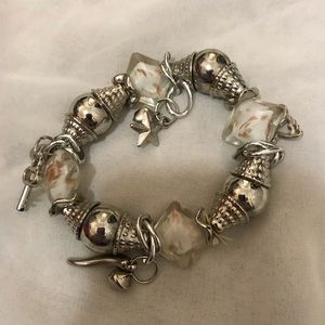 NWOT Jingle Bracelet